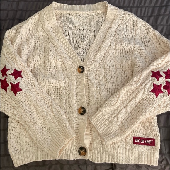 Taylor Swift Sweaters - Taylor Swift Red cardigan